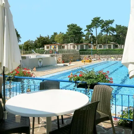 Locazione Turistica Camping Village Mare Pineta * Sistiana